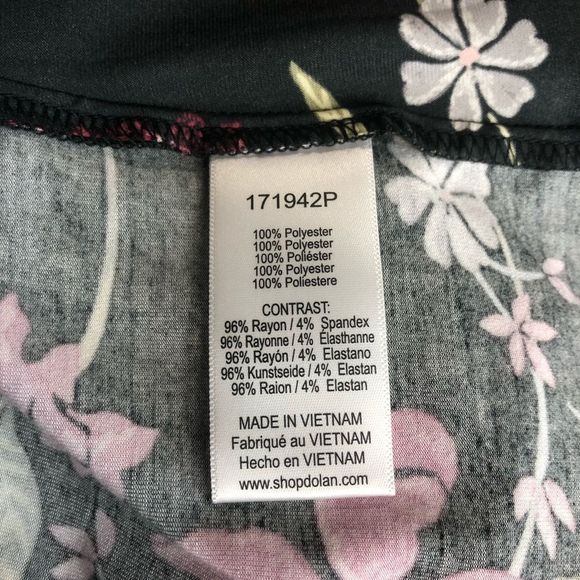 Dolan Dark Moody Floral Square Neck 3/4 Sleeve Top Blouse size Small Petite - Picture 11 of 14